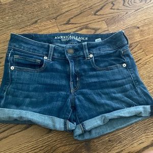 Used American Eagle shorts size 6 - Super stretch lower rise